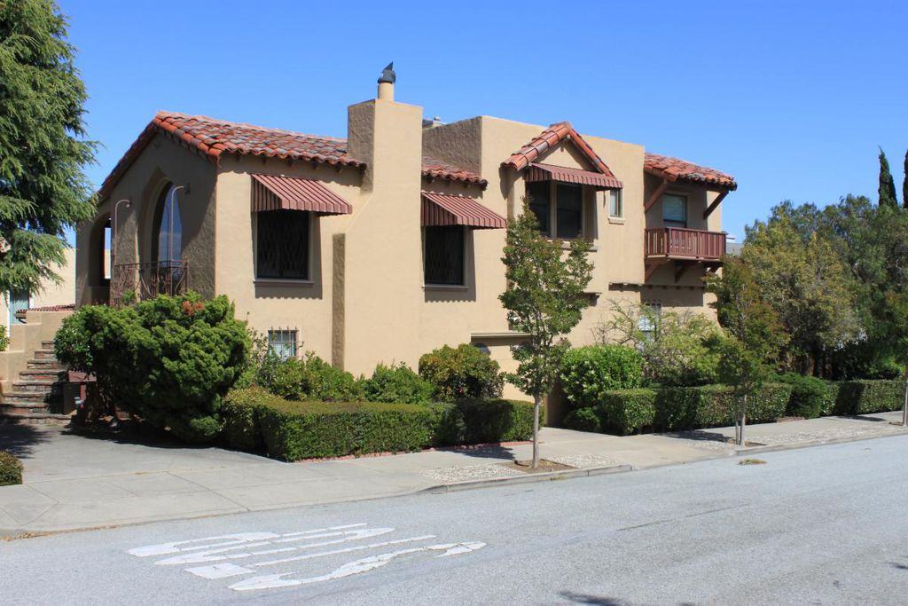 Real estate listings in Millbrae