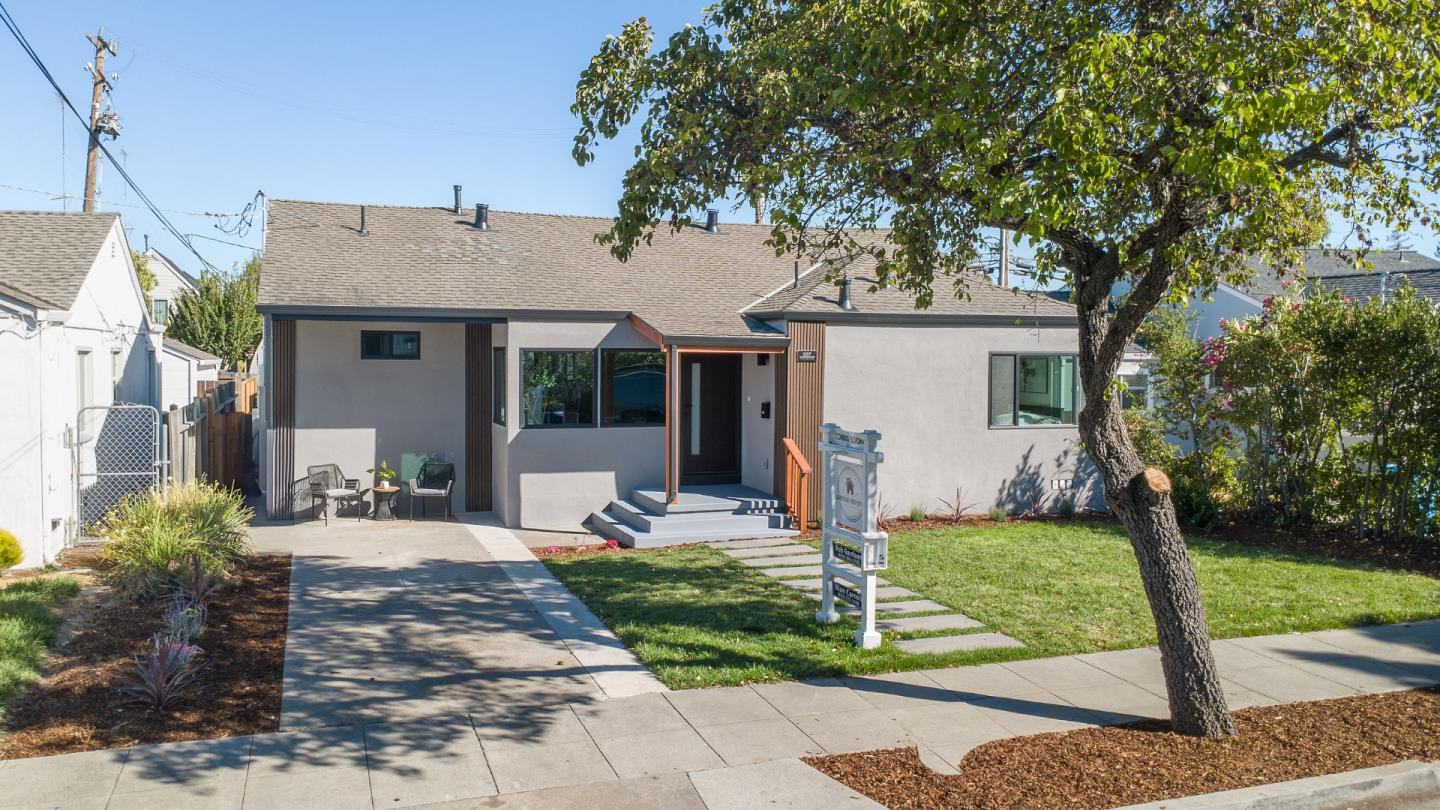 Real estate for sale in San Carlos