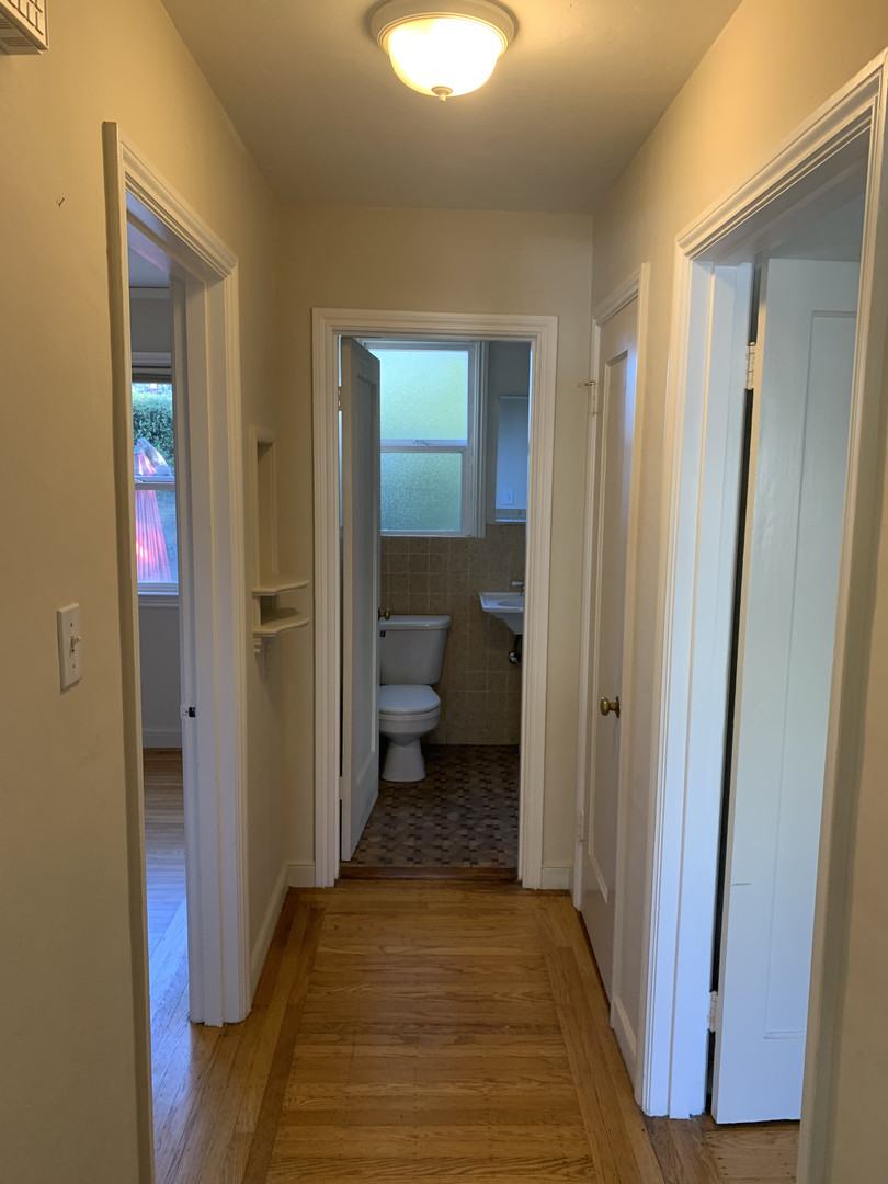 Real estate listings in San Mateo