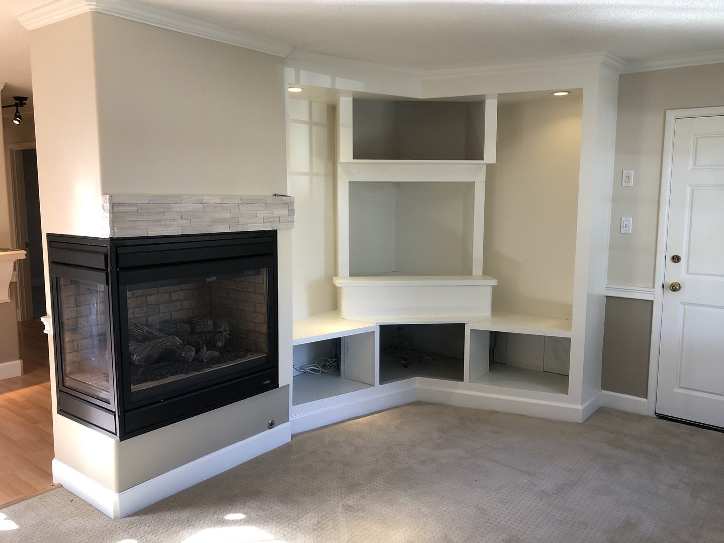 Real estate listings in San Mateo