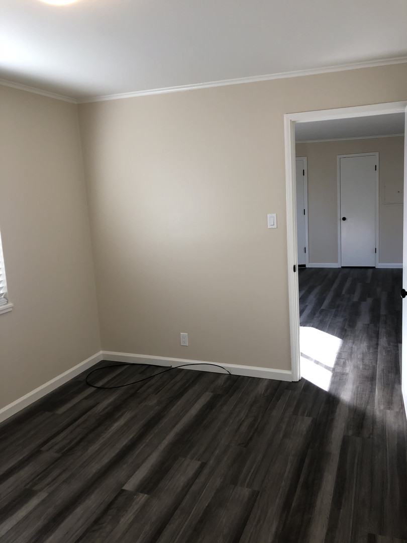 Real estate listings in Burlingame