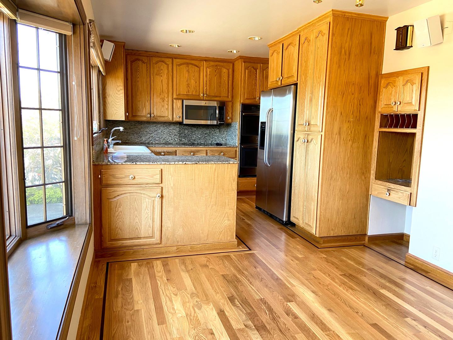 Real estate listings in Millbrae
