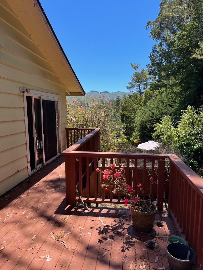 Real estate listings in Pacifica