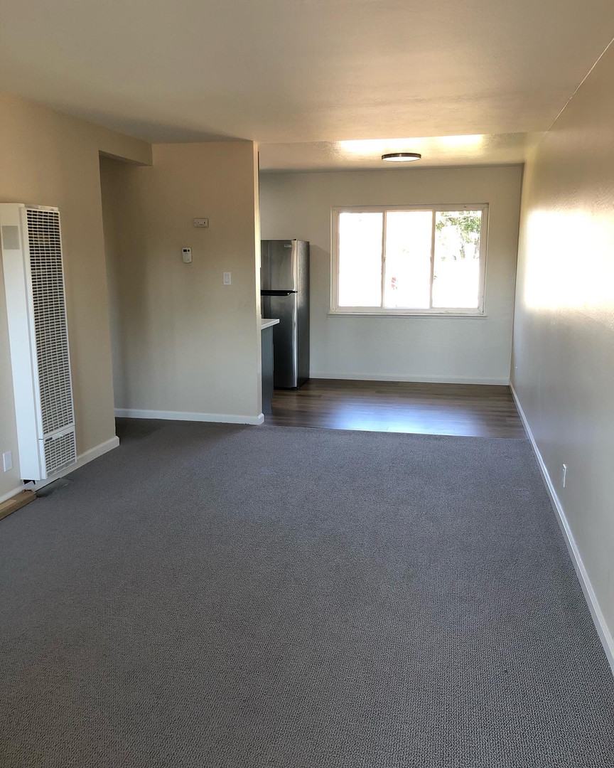 Real estate listings in San Mateo