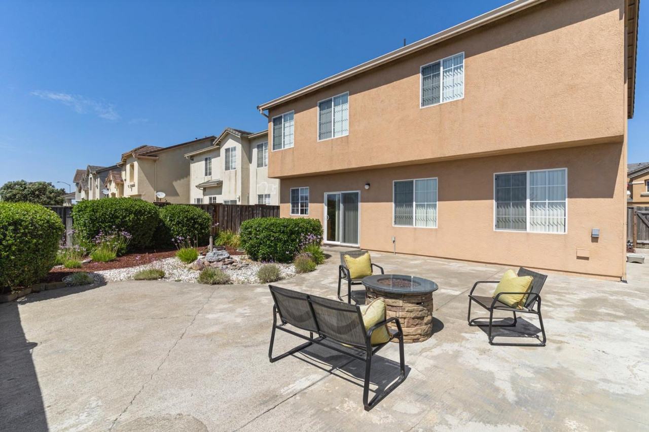 Real estate listings in Pacifica