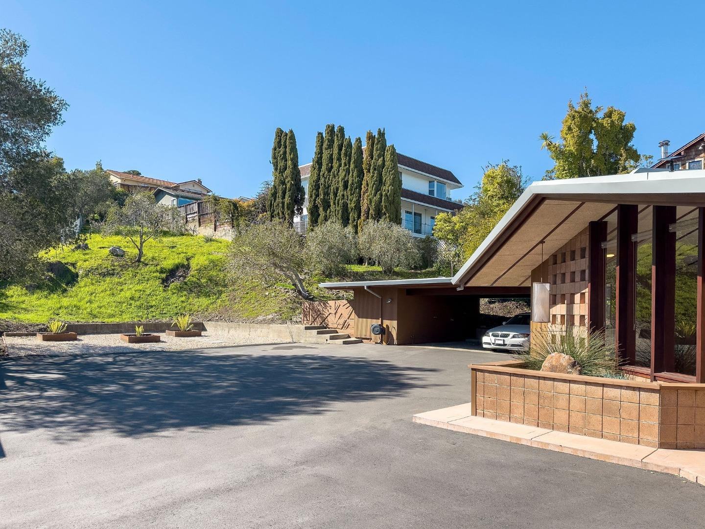 Real estate for sale in MILLBRAE