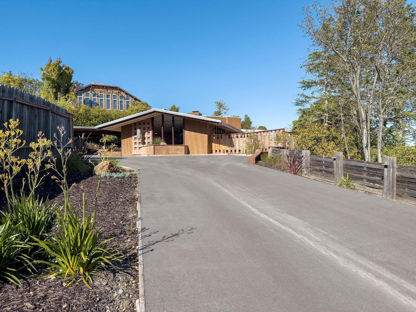 Real estate in MILLBRAE
