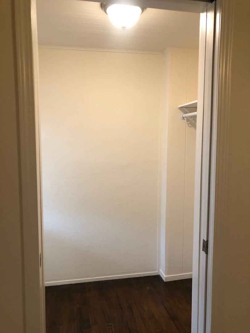 Real estate listings in East Palo Alto