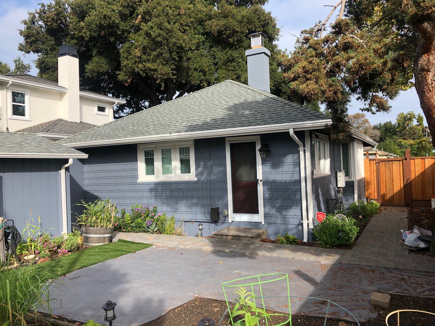 Real estate in East Palo Alto