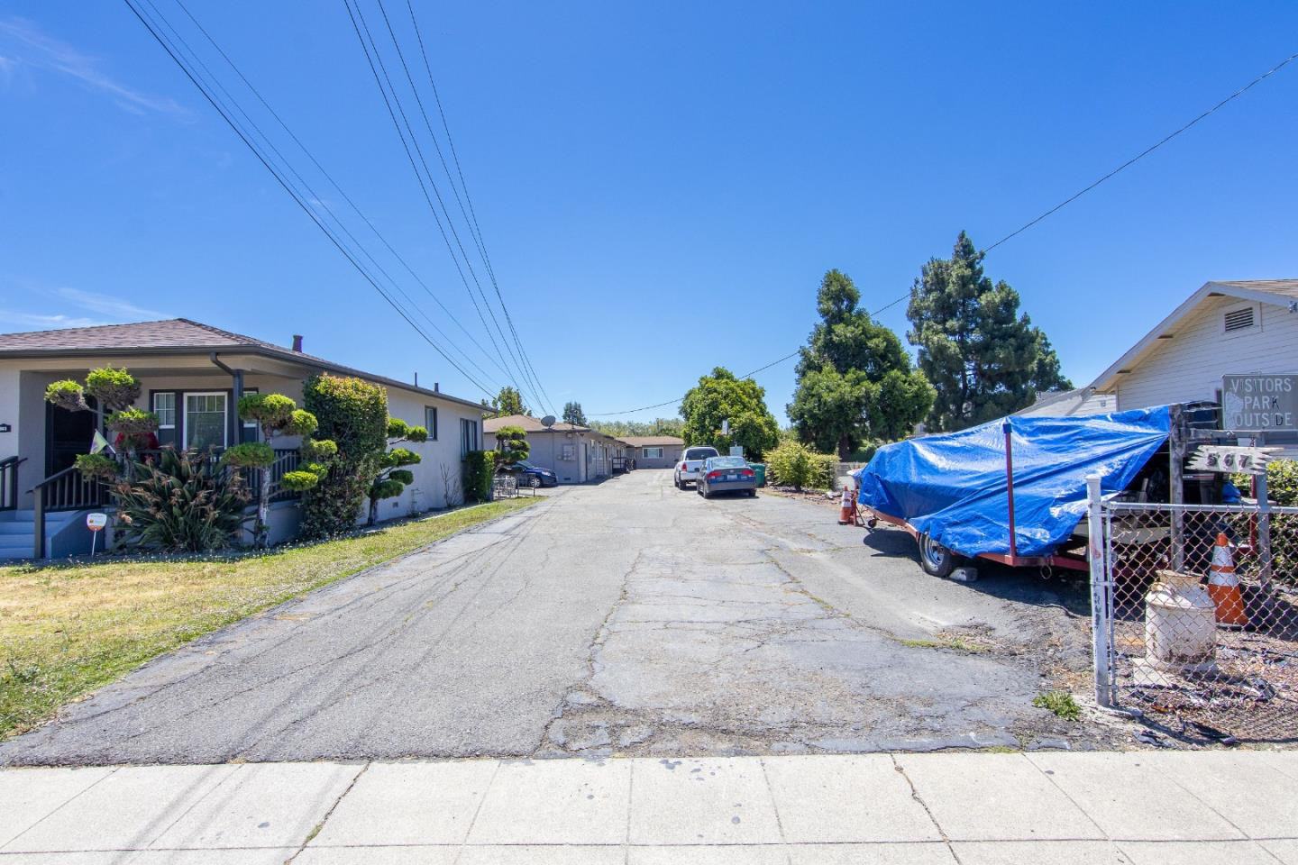 Real estate listings in HAYWARD