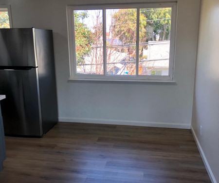 410 Rogell CT. #3, San Mateo, CA - Thumbnail Image #2
