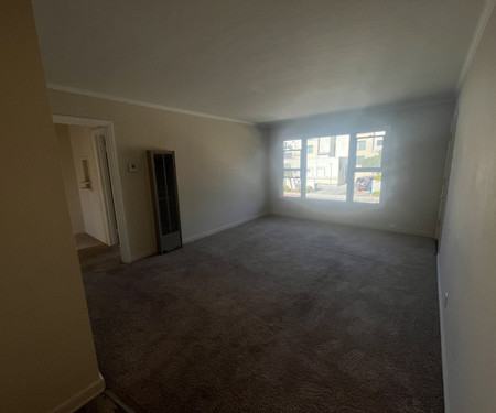 831 N El Camino Real #4, San Mateo, CA - Thumbnail Image #2