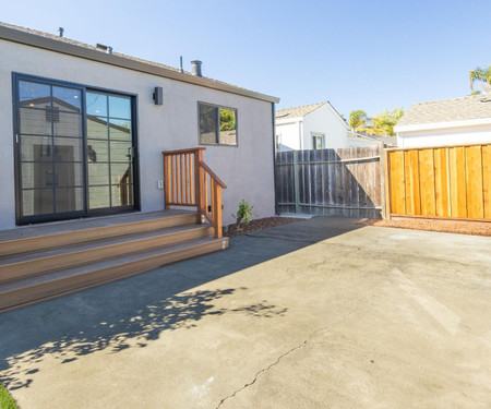 937 Mccue Ave, San Carlos, CA - Thumbnail Image #9