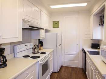 Villa Kitchen