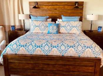 Executive House: Image #35