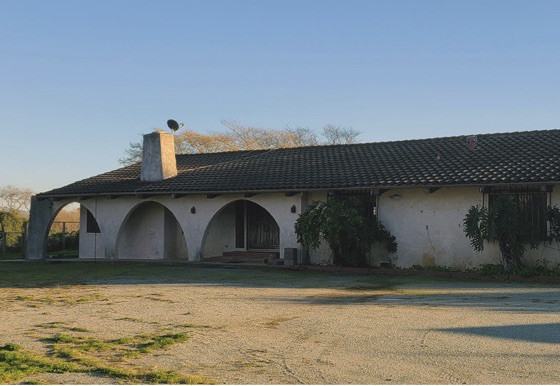 141 Pioneer Road