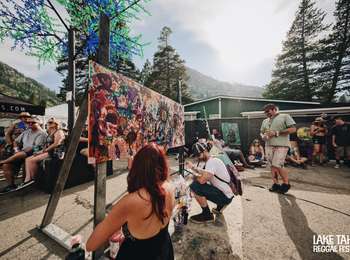 Art (Photo by @eyesofjem)