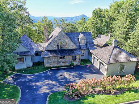 Real Estate Listing Photo - 215 Grey Fox Trl