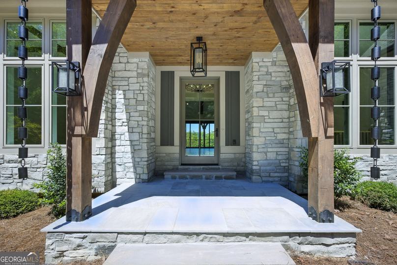 608 Winterberry DR, Clayton, GA - Image #16
