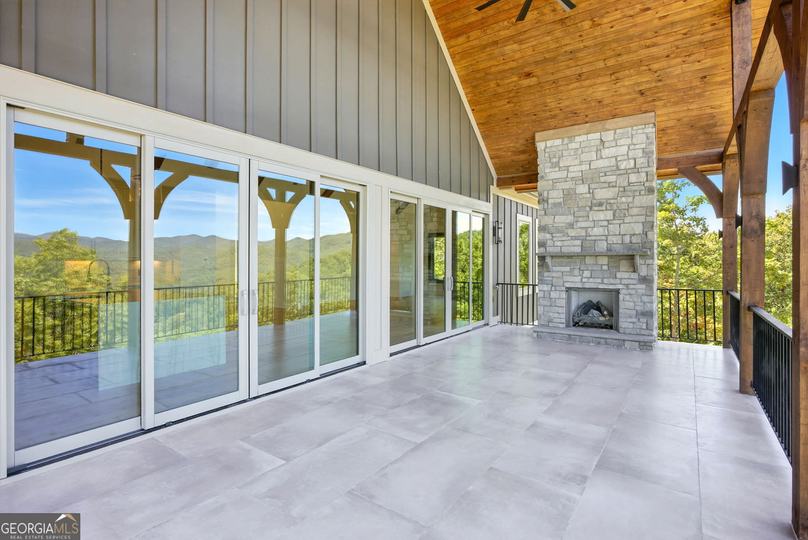 608 Winterberry DR, Clayton, GA - Image #30