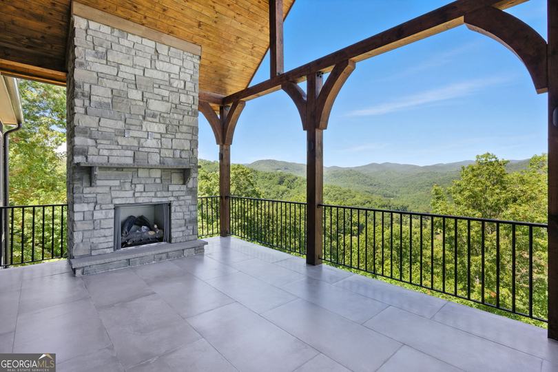 608 Winterberry DR, Clayton, GA - Image #32