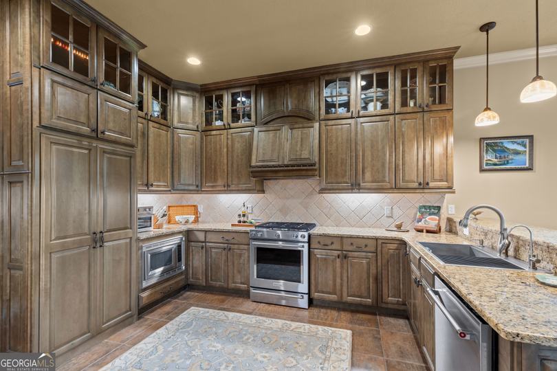 96 Fair View DR, Clayton, GA - Image #10