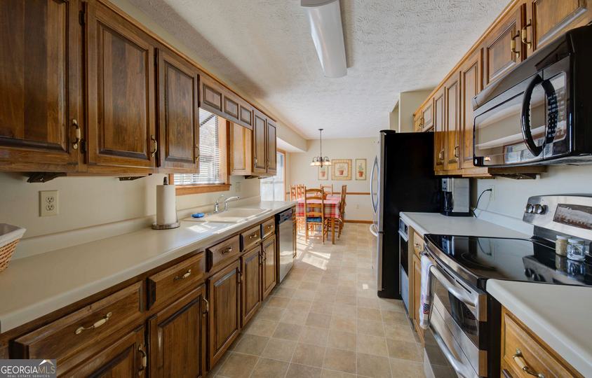 263 Seabrook LN, Clayton, GA - Image #15