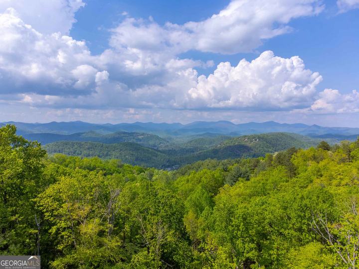377 Charmont DR, Tiger, GA - Image #5