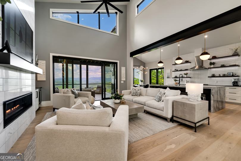377 Charmont DR, Tiger, GA - Image #8