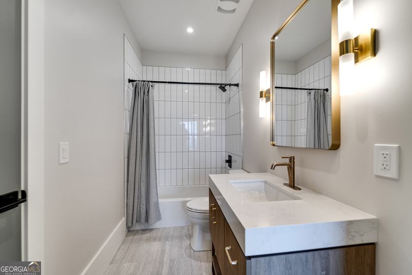 377 Charmont DR, Tiger, GA - Image #52