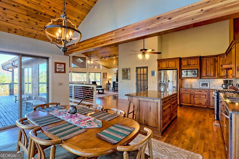 9406 Bridge Creek RD, Tiger, GA - Image #11