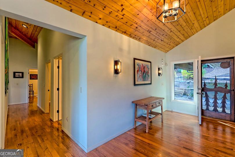 9406 Bridge Creek RD, Tiger, GA - Image #17