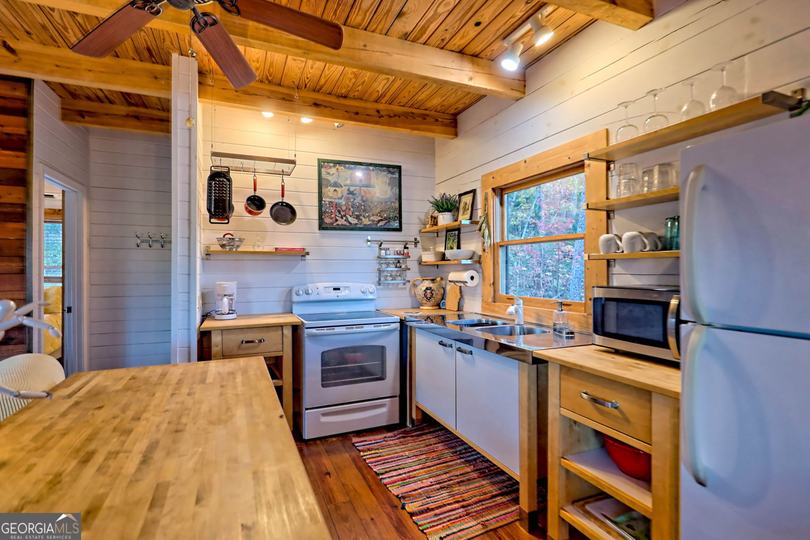 9406 Bridge Creek RD, Tiger, GA - Image #73