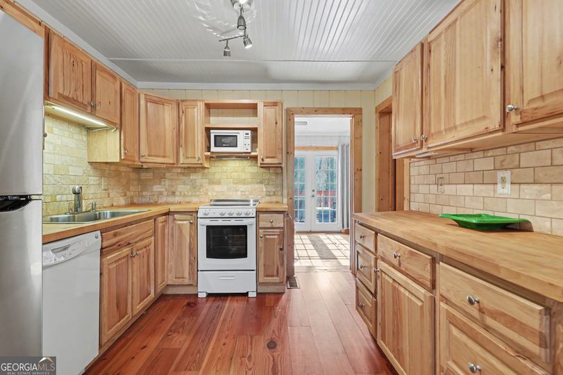 82 Buckeye LN, Clayton, GA - Image #21