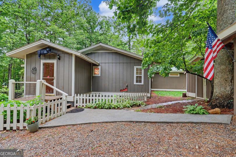 5637 Murray Cove RD, Tiger, GA - Image #2