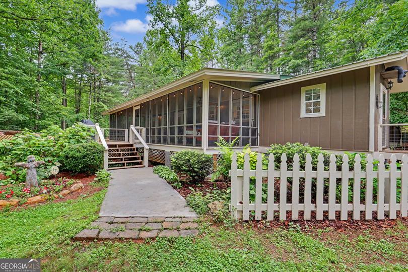 5637 Murray Cove RD, Tiger, GA - Image #5