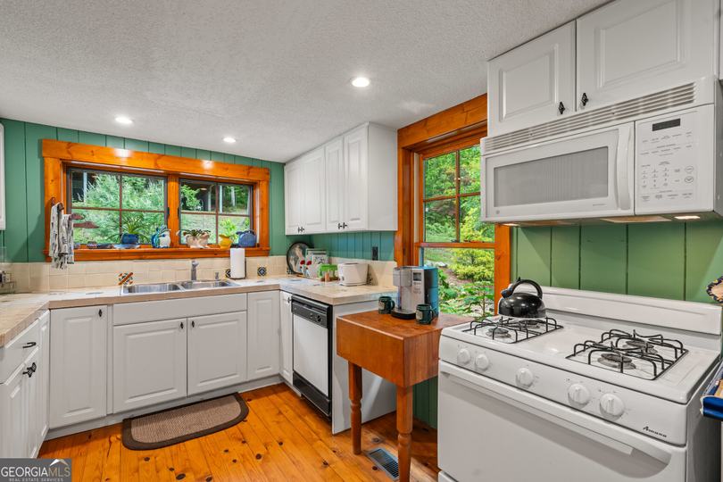 63 + 84 Loudermilk LN, Lakemont, GA - Image #69