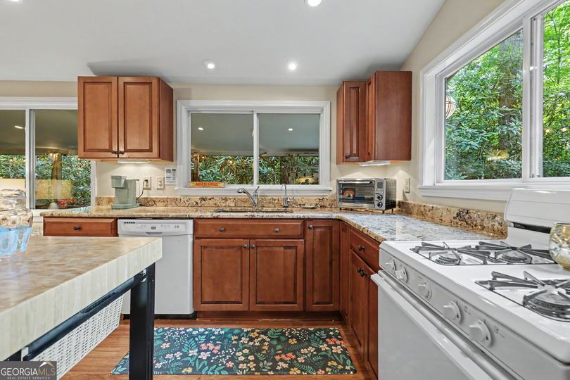276 Fulton RD, Tiger, GA - Image #18