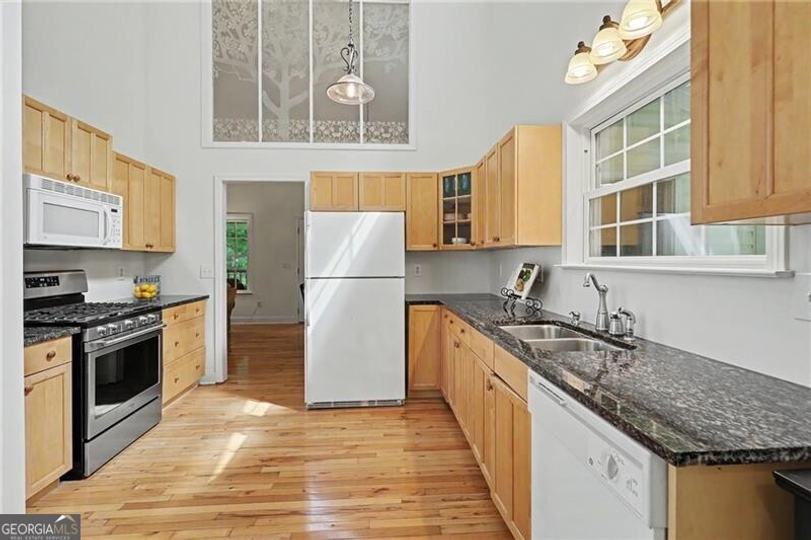 207 Raindance LN, Clayton, GA - Image #12