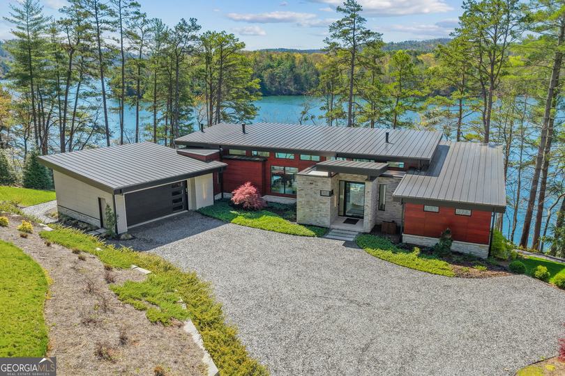 565 Wildflower Cir, Clarkesville, GA - Image #1