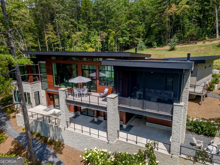 565 Wildflower Cir, Clarkesville, GA - Image #2