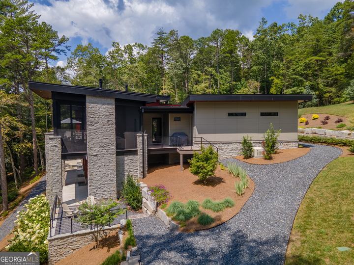 565 Wildflower Cir, Clarkesville, GA - Image #4