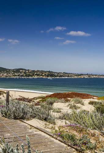 Image about 5 minutes to the beach!