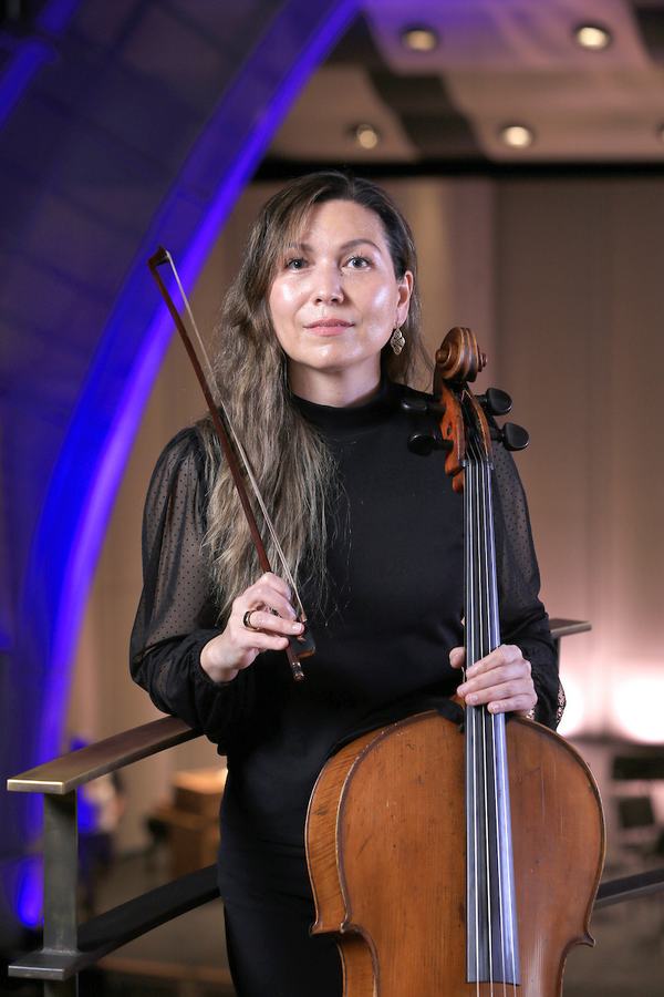 Cello | Adelle-Akiko Kearns, Assistant Principal