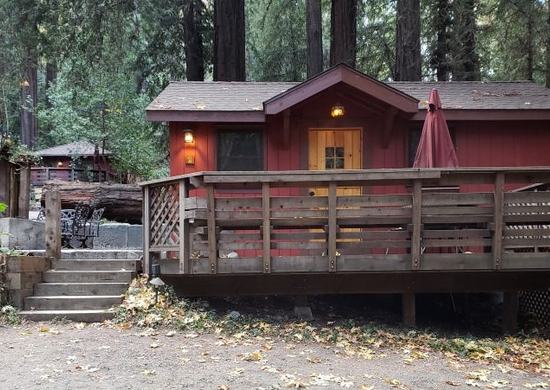 Riverside Campground & Cabins - Photo 1 (Thumbnail)