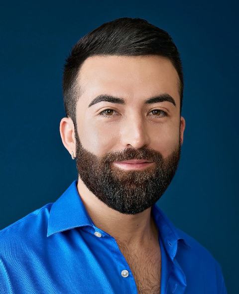 Image of Manuel Cruz