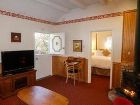 Dolores Suite I