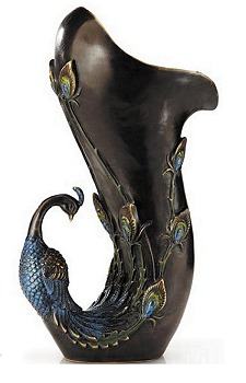 Peacock Vase by SPI - So elegant and dramatic looking.