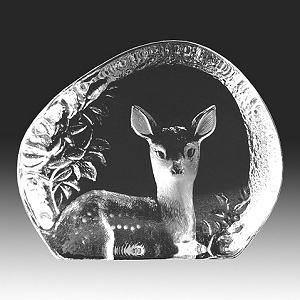 Mats JonassonFawn Deer- Etched Crystal -MJ 33283