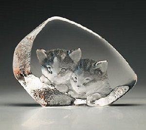 Mats Jonasson Curious Kittens - Crystal Etched Sculpture MJ 33730